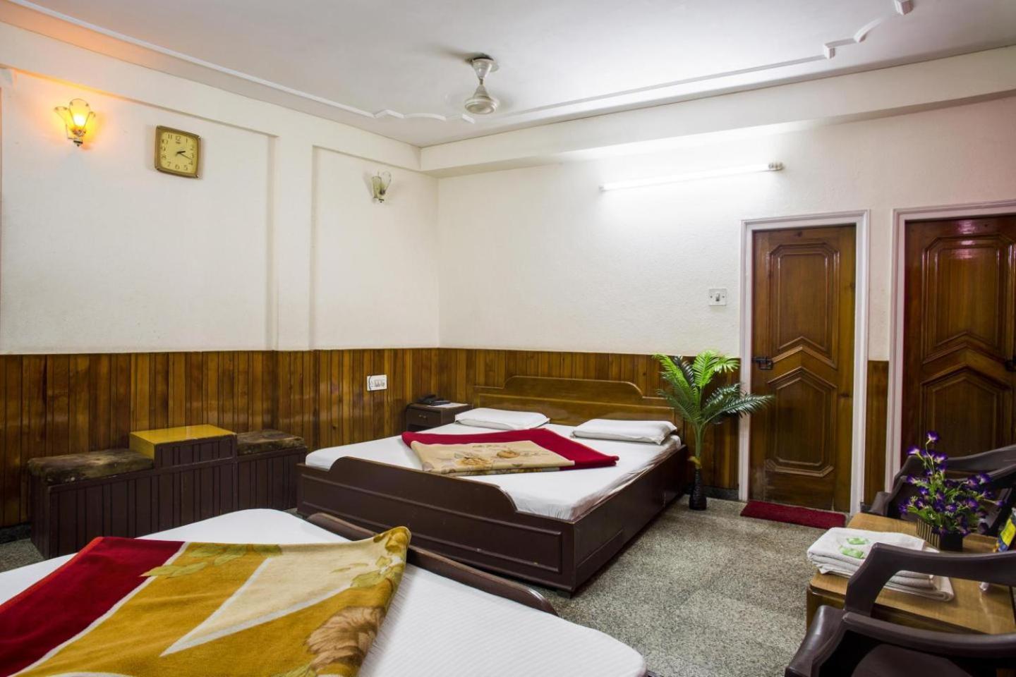 Hotel Raghunath Jammu Exterior foto
